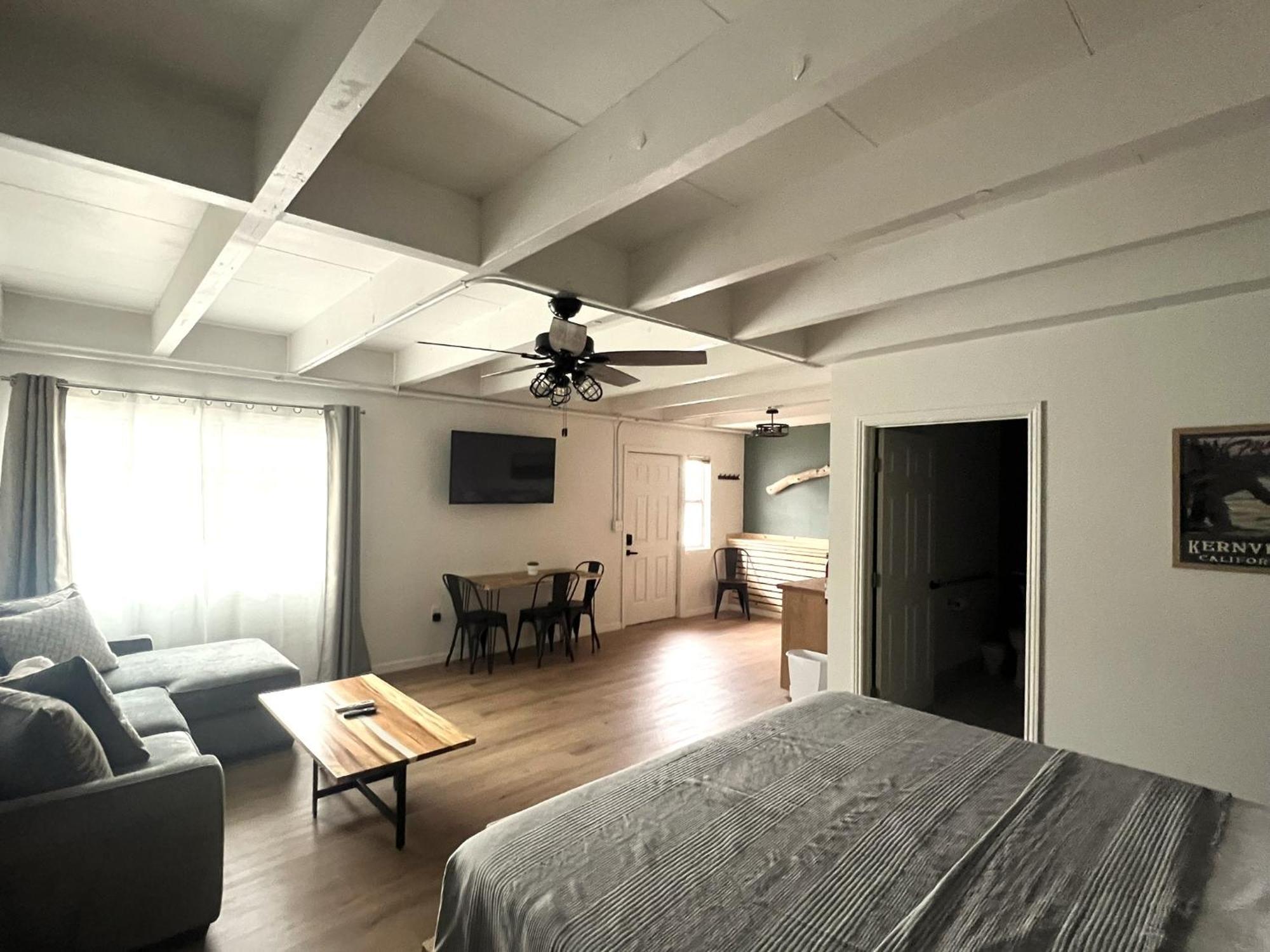 Wofford Village Studios Wofford Heights Kültér fotó